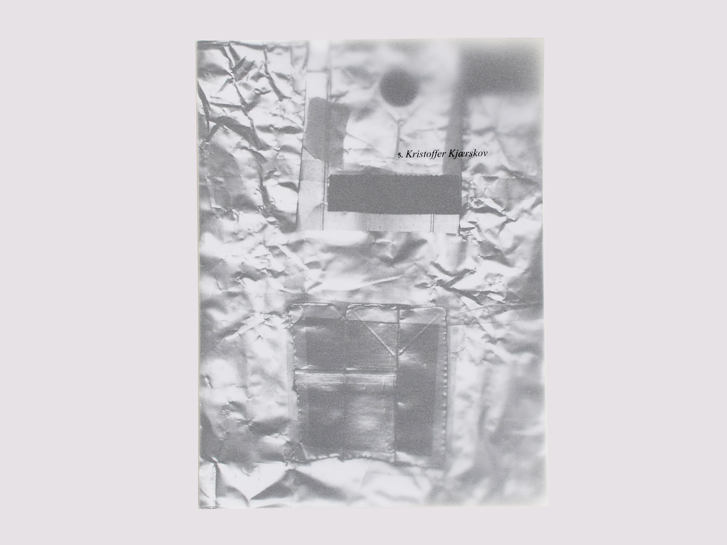 Papir/EElk/Niels Lomholt/JSBJ/Jesper Fabricius/Marten Damgaard/Michal Kozlowski & Peter Larsen/Emancipa(t/ss)ionsfrugten/Christian Vind/Asher Penn/Jimmy Limit/Kristoffer Kjærskov/Alexander Martinez/Piotr Lakomy/Honza Zamojski by Telefon Til Chefe